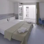 Πανσιόν Gravina *
