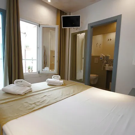 Gravina * タリファ